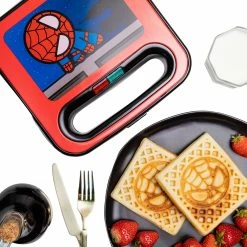 New ⭐ Marvel Chibi Spider-Man Square Waffle Maker 🤩 -Brentwood Shop unnamed file 1605