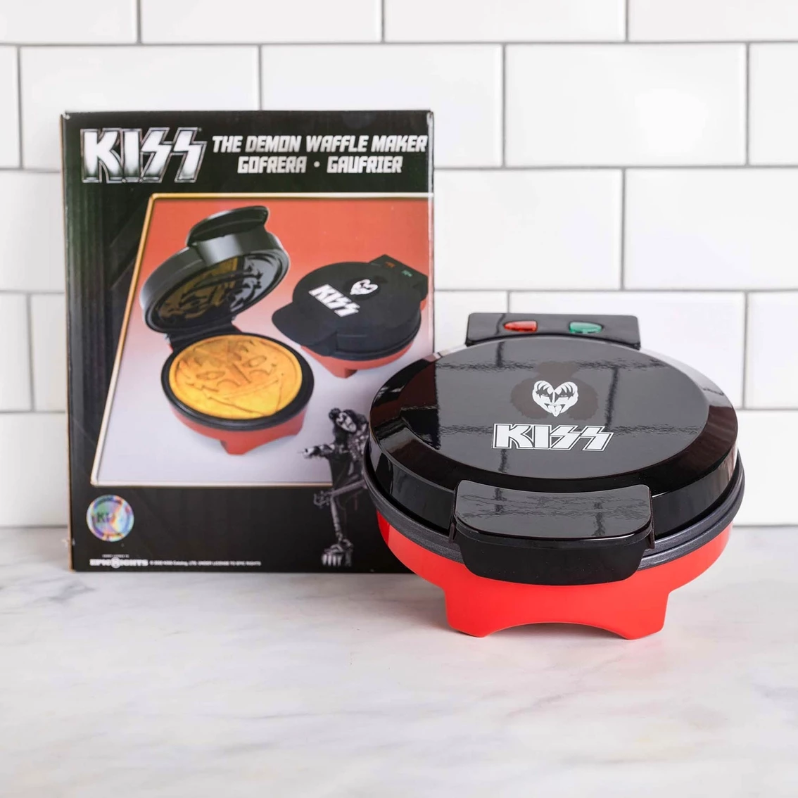 Promo βοΈ KISS Demon Waffle Maker π 5 Promo βοΈ KISS Demon Waffle Maker π - Image 5