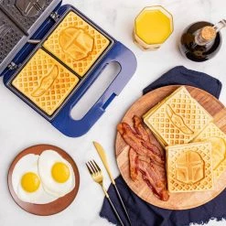 Wholesale ⌛ Mandalorian Double-Square Waffle Maker ✔️ 19 Wholesale ⌛ Mandalorian Double-Square Waffle Maker ✔️ -Brentwood Shop unnamed file 1642