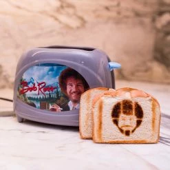 Hot Sale ✔️ U Brands Uncanny Brands Bob Ross Toaster ✨ -Brentwood Shop unnamed file 214