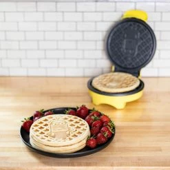 Deals π Minions Kevin Round Waffle Maker π 16 Deals π Minions Kevin Round Waffle Maker π -Brentwood Shop unnamed file 38