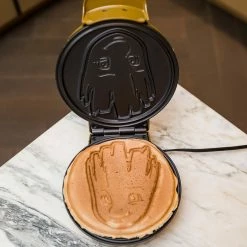 Cheap π Marvel Groot Waffle Maker π 15 Cheap π Marvel Groot Waffle Maker π -Brentwood Shop unnamed file 392